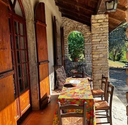 Beautiful Stone House With Garden - Il Poggio 펜션 *