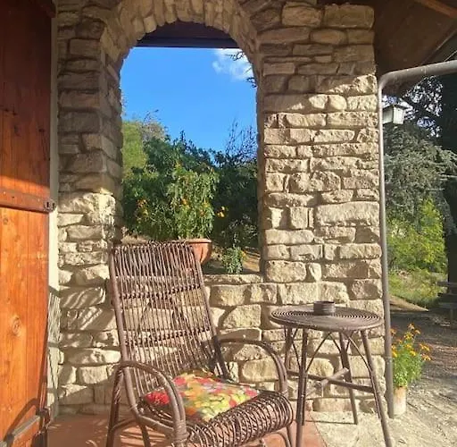 펜션 Beautiful Stone House With Garden - Il Poggio *